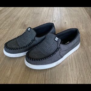 DC Kids Slip-On skateboard Shoe size 4